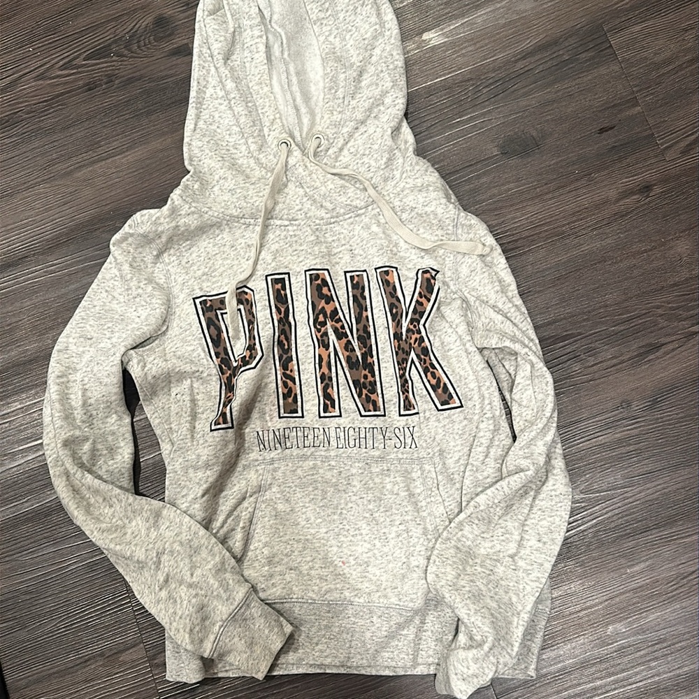 Victoria’s Secret PINK Pullover Leopard Hoodie Small